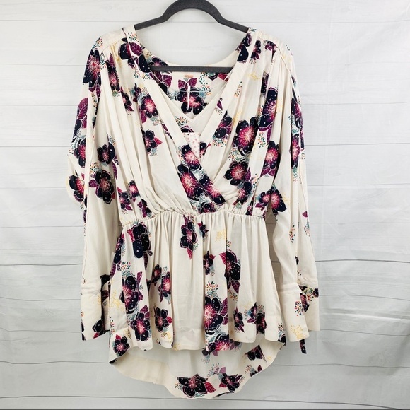 Free People Tops - Free People Tuscan Floral Blouse